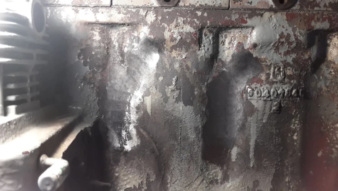 Pęknięty blok silnika: groźne objawy, które zdradzą poważną usterkę