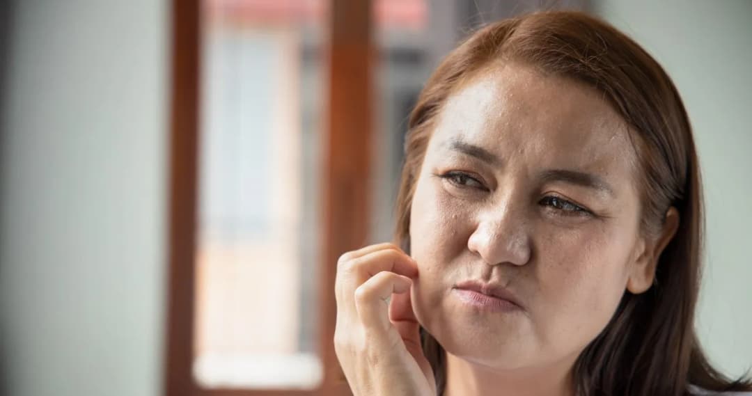 Hemochromatoza: 5 objawów skórnych, które musisz znać