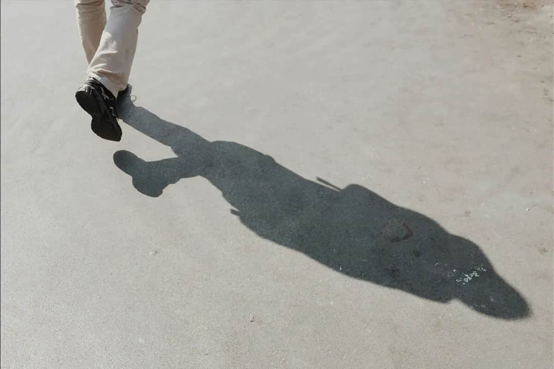 Ile kalorii spala 10 km marszu? Sprawdź wpływ wagi i tempa