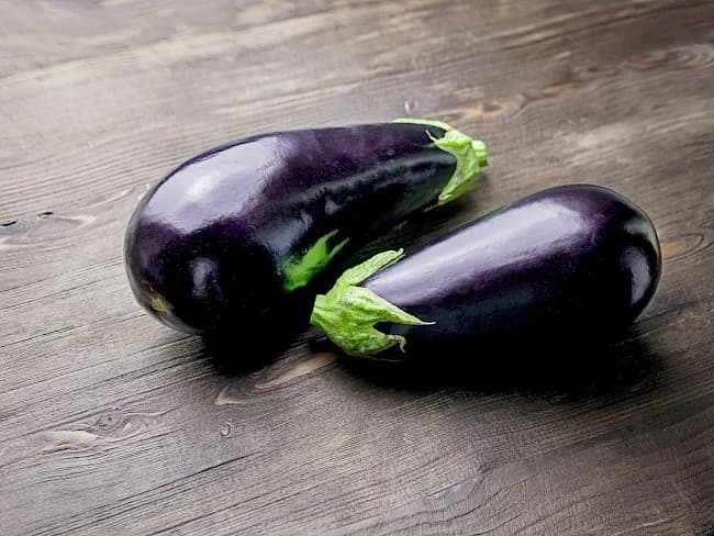 Ile kalorii ma bakłażan: poznaj wartość odżywczą tego warzywa - fakty