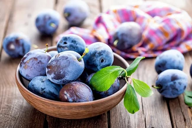 Ile kalorii ma śliwka węgierka i jakie ma wartości odżywcze? Sprawdzone fakty